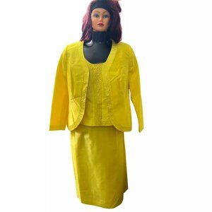 ASHRO® 4 pieces Pants Skirt Jacket And Sleeveless Blouse-excellent condition